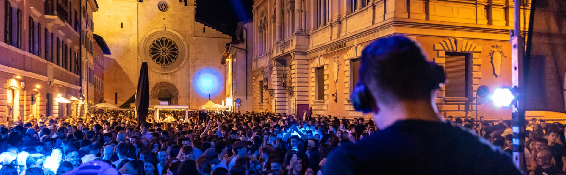 Magica Notte in Piazza Santa Maggiore 