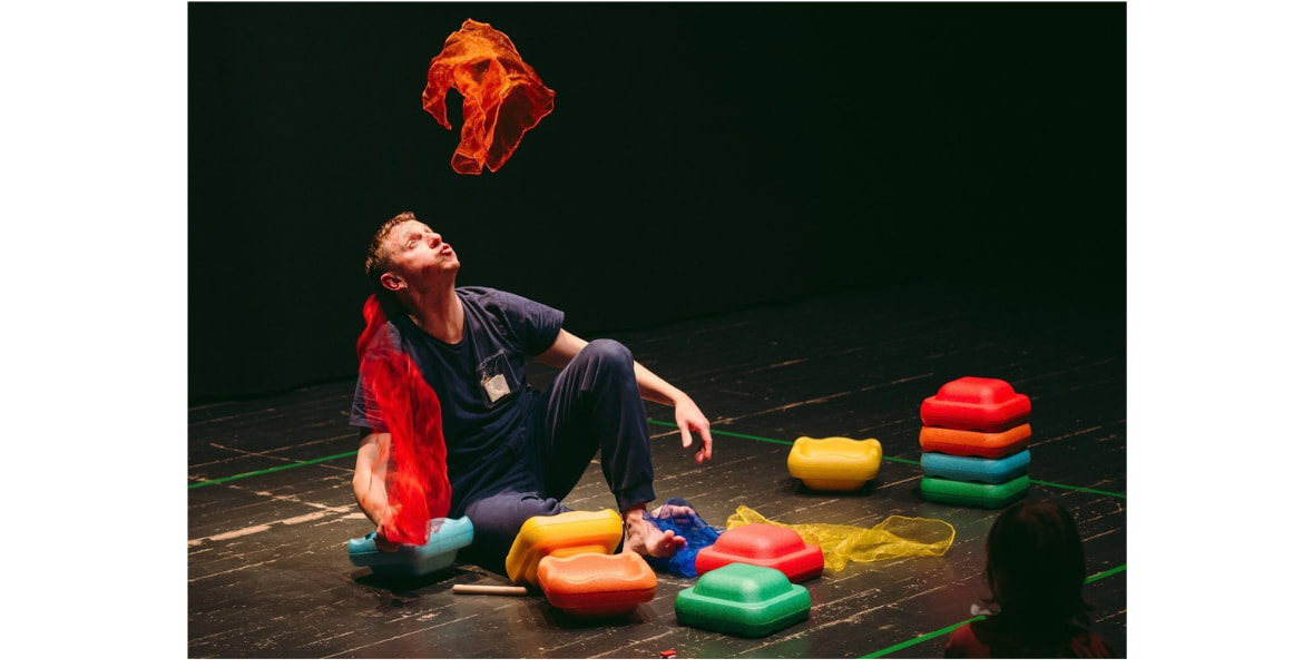 A villa Tacchi TOCUT di Alessandro Maione – Festival Stardust