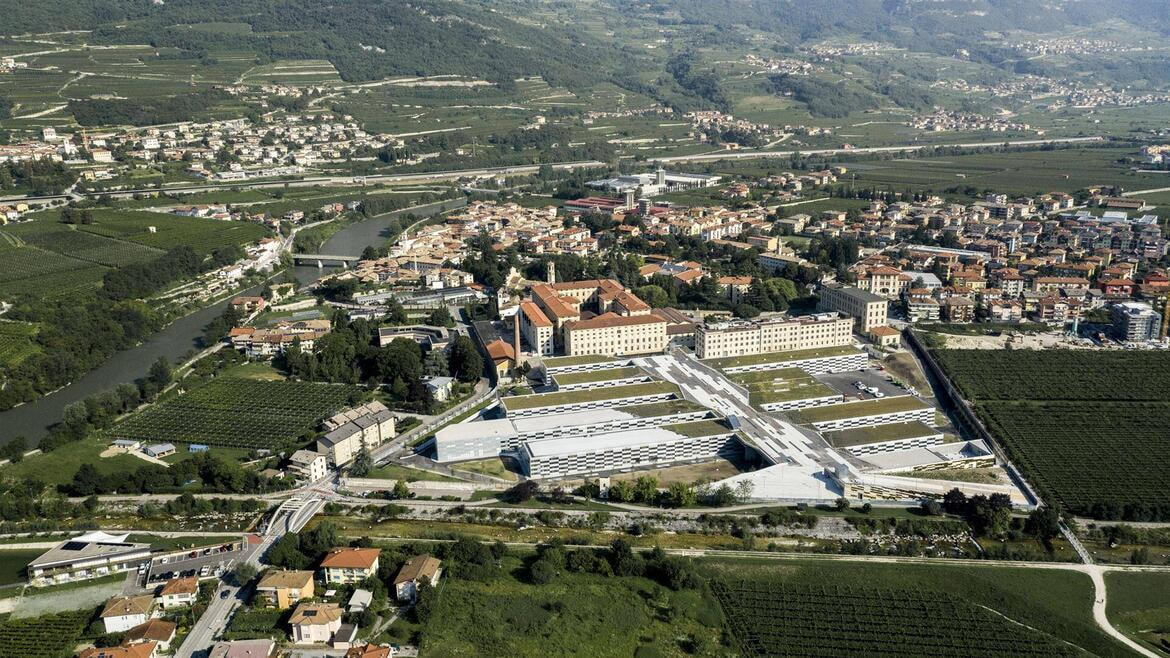 manifattura vista dall'alto 
