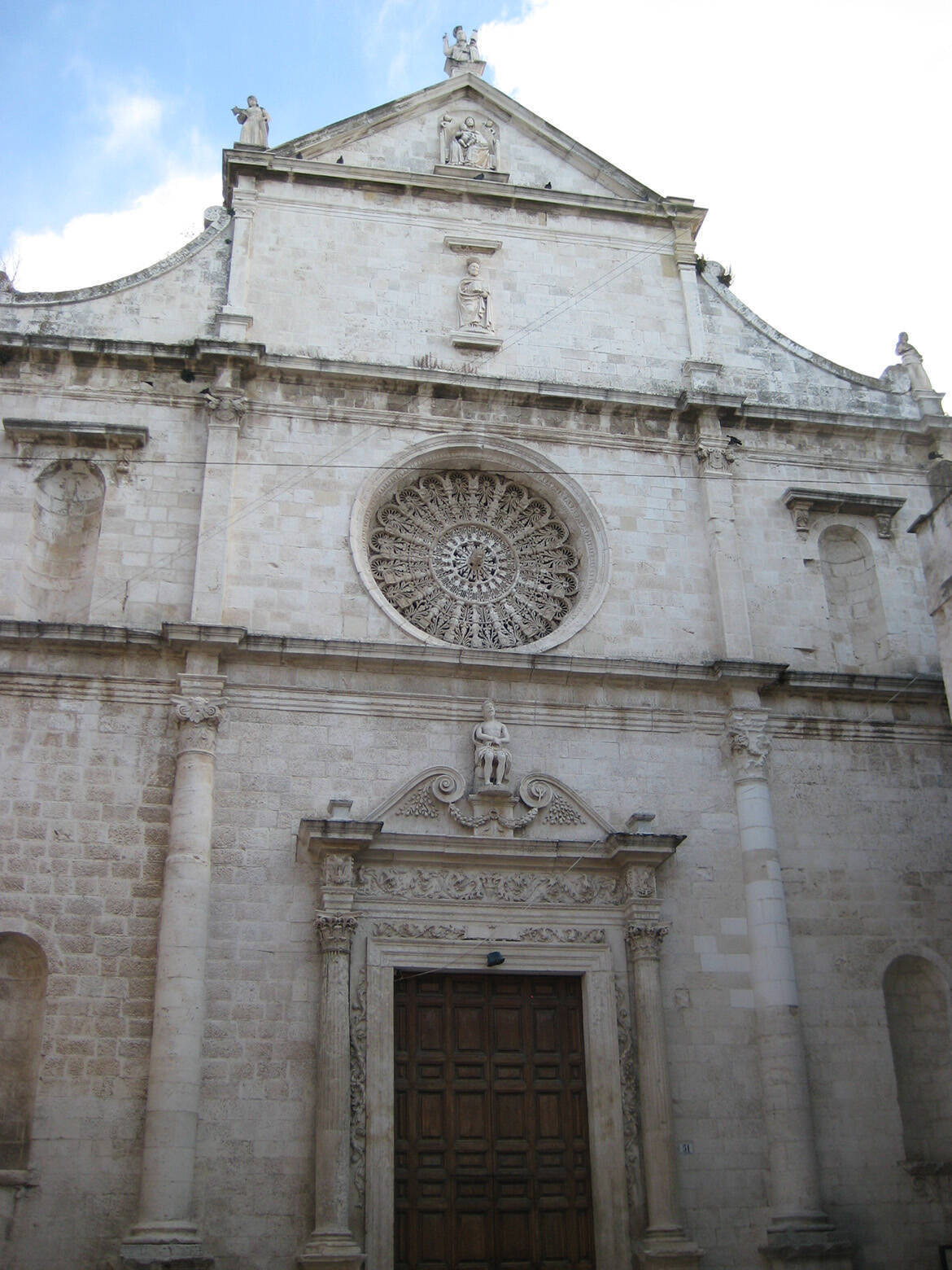 Chiesa San Domenico, facciata principale