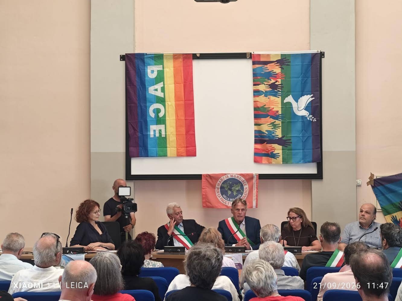 L'INCONTRO NELL'AUDITORIUM DI PIAZZA DEL MERCATO