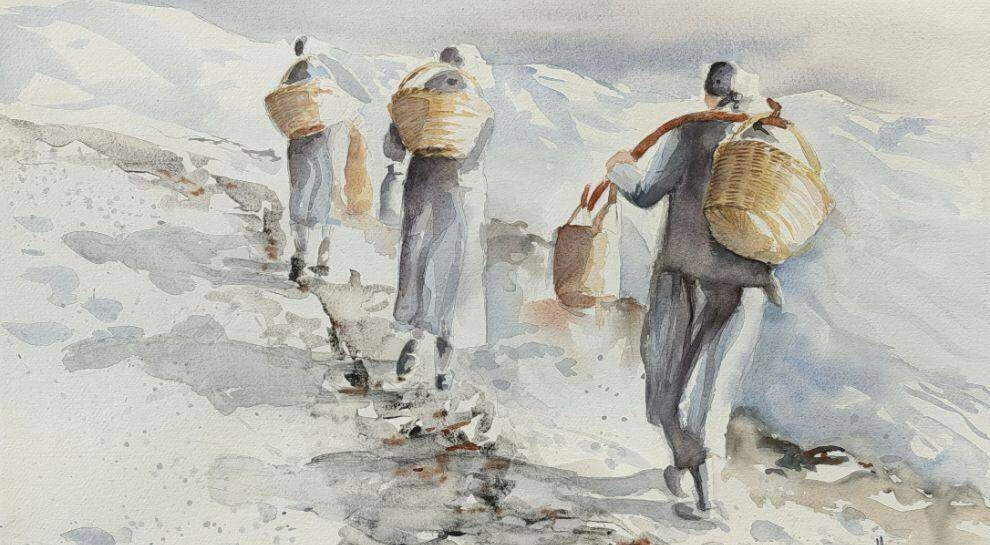 donne in cammino con cesto sulla schiena