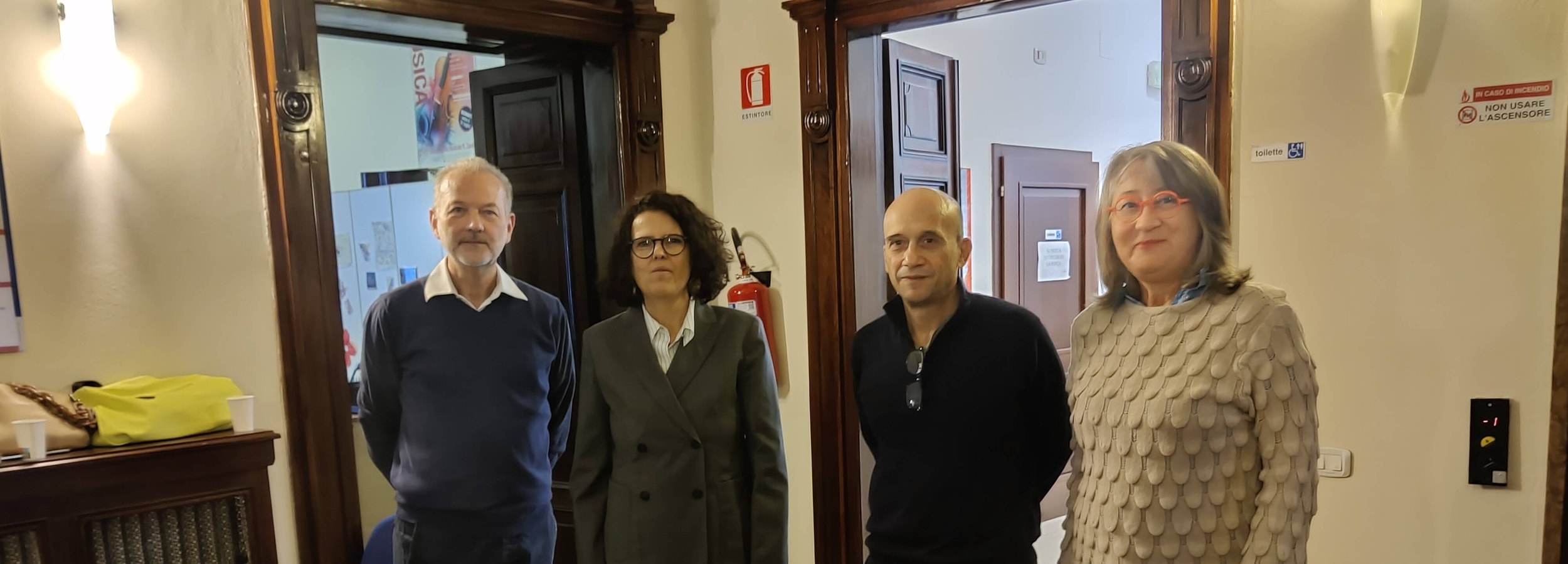 Nella foto prof. Alessandro Cotogno, Sindaca Robol, coordinatore scuola Cosimo Colazzo e responsabile Ada Maria Bianchi
