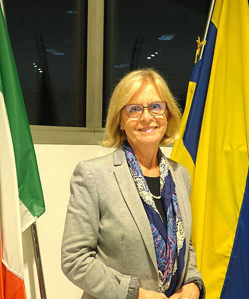 Decarli Ornella / Politici / Amministrazione / Homepage - Comune di Trento