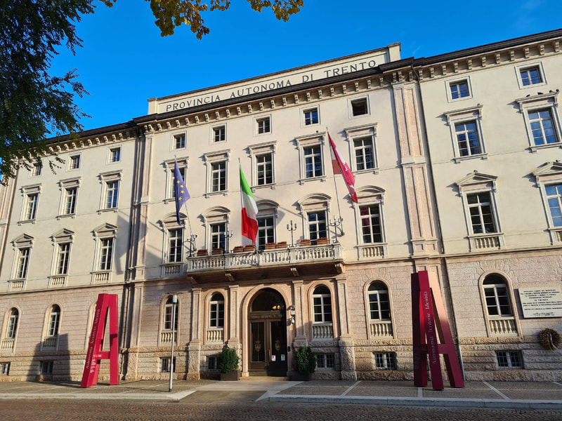 Accordi per oltre 14 mila dipendenti pubblici trentini: aumenti in busta paga e nuove opportunità di carriera Accordi per oltre 14 mila dipendenti pubblici trentini: aumenti in busta paga e nuove opportunità di carriera