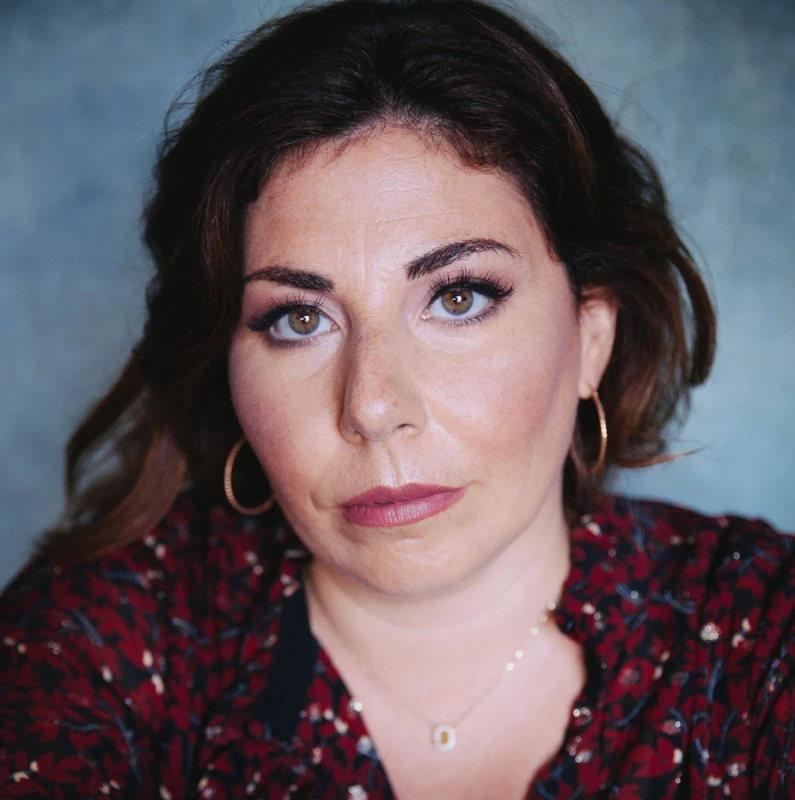 Le giornaliste Serena Danna e Annalisa Camilli raccontano la democrazia ai tempi di fake news, propaganda e Intelligenza Artificiale Le giornaliste Serena Danna e Annalisa Camilli raccontano la democrazia ai tempi di fake news, propaganda e Intelligenza Artificiale