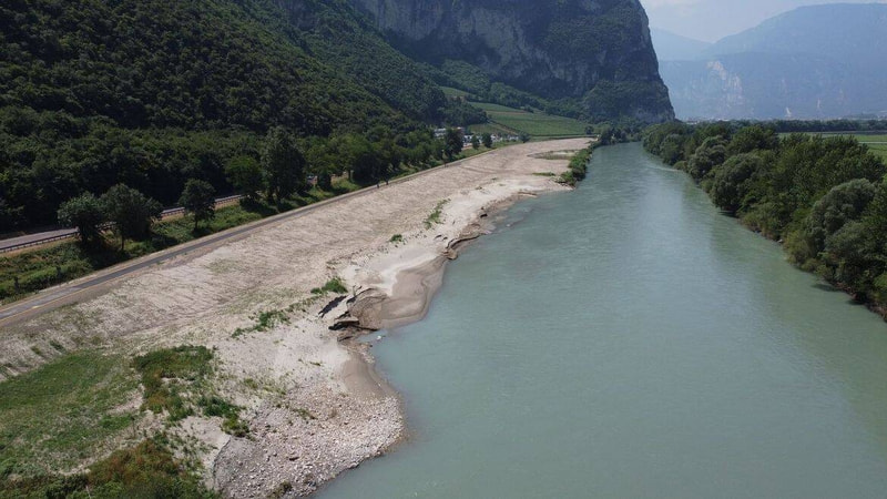 Bacini montani, conclusi i lavori di rivitalizzazione della golena del fiume Adige Bacini montani, conclusi i lavori di rivitalizzazione della golena del fiume Adige