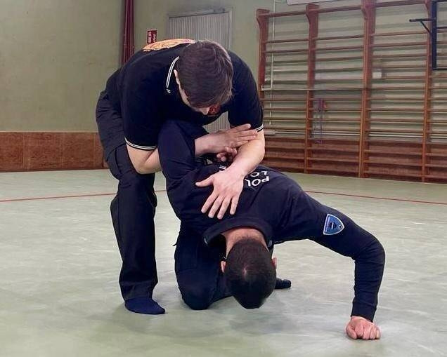  Corso di difesa personale degli agenti di polizia locale