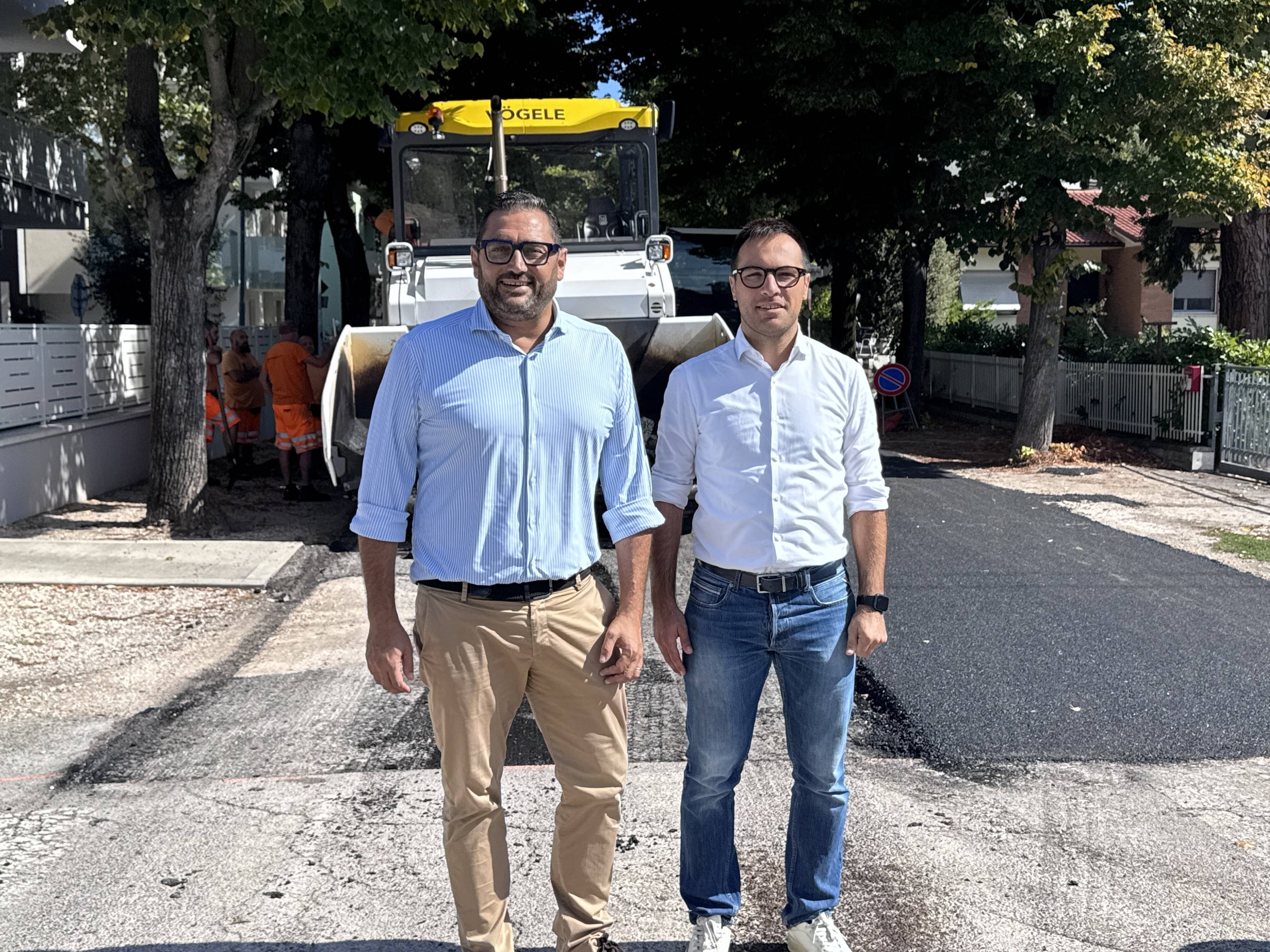 PIANO ASFALTI, RIPARTITI I CANTIERI: INTERVENTO IN CORSO IN VIA INDIPENDENZA, NUOVI LAVORI FINO AL 2027
